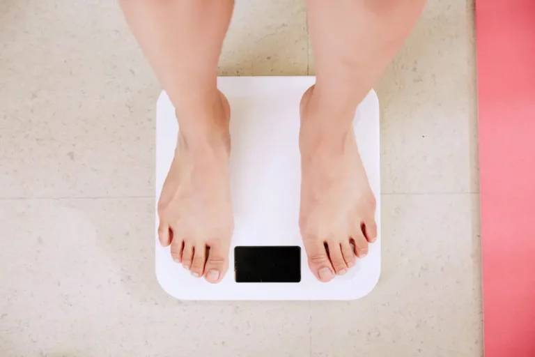 Post-Meal Weigh-In: How Much Weight to Subtract for Accuracy